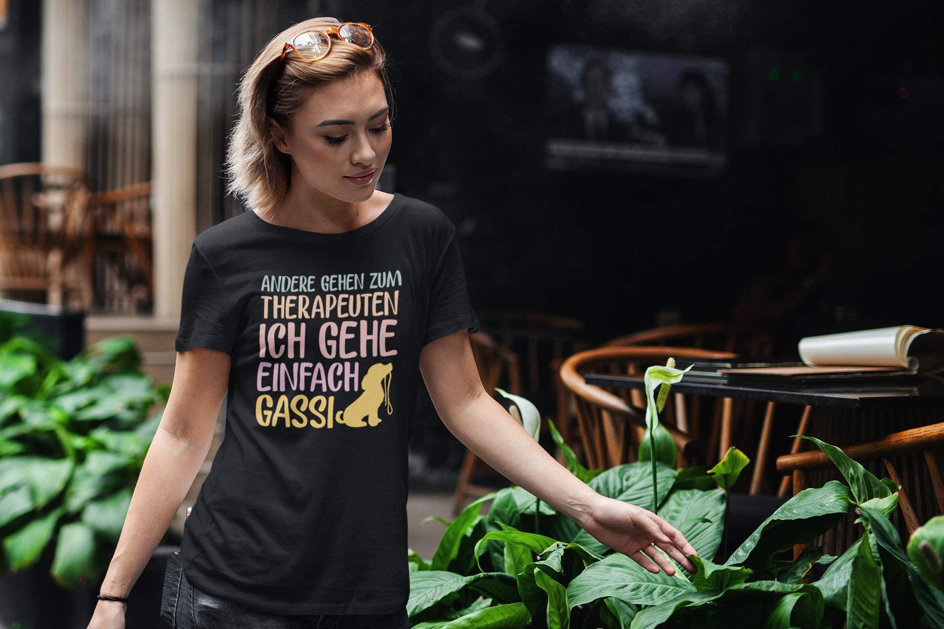 Ich gehe Gassi - Damen T-Shirt